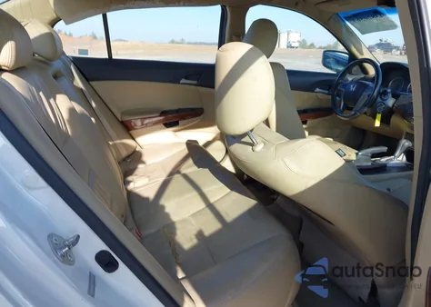 2011 Honda Accord 3.5 Ex-L z USA, uszkodzony, nr VIN 1HGCP3F89BA001766